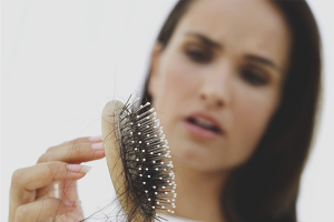 ¿Cómo deshacerse de la pérdida de cabello?