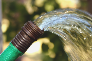 Come trovare l'acqua per un pozzo