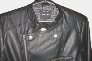 How to stretch a leather jacket