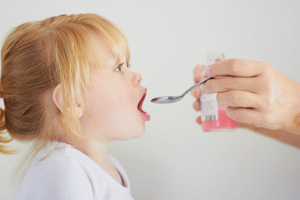 Cómo darle medicina a su hijo