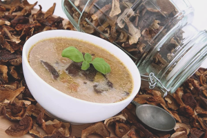 Comment faire une soupe aux champignons séchés