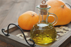 Come prendere l'olio di zucca per scopi medicinali