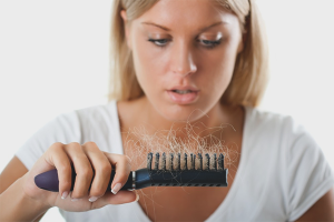 Comment faire face à la perte de cheveux