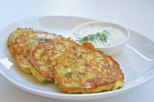 Come preparare le frittelle di zucchine