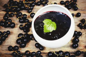 Comment faire cuire la confiture de cassis