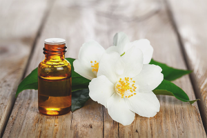 Jasmine oil for hair