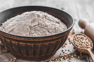 Come fare la farina di grano saraceno