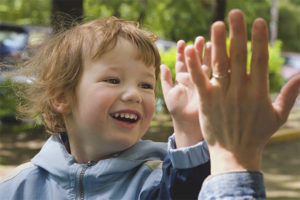 Come incoraggiare un bambino