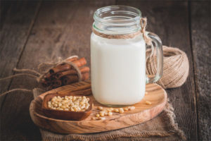 Proprietà medicinali e controindicazioni del latte di cedro