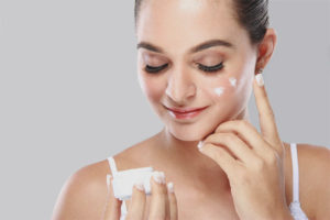 Características del cuidado facial de la piel después del peeling.