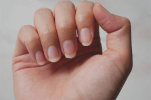 Ongles sur les mains