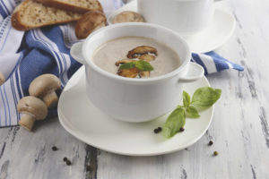 Sopa de champiñones durante la lactancia