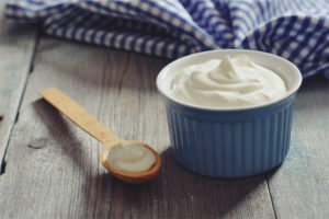 Los beneficios y daños del yogur griego