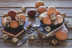 ¿Cuántos huevos pueden comer adultos y niños por día?