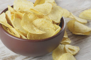 ¿Pueden las mujeres embarazadas comer patatas fritas?