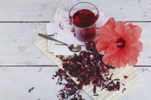 ¿Pueden las mujeres embarazadas tomar té de hibisco?