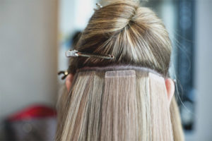 Extensiones de cabello con cinta