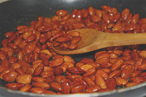 Comment faire frire des amandes