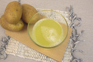 Jugo de papa para el estomago