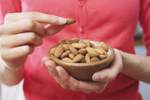 ¿Cuántas almendras puedo comer por día?