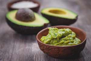 Sauce au guacamole à l'avocat